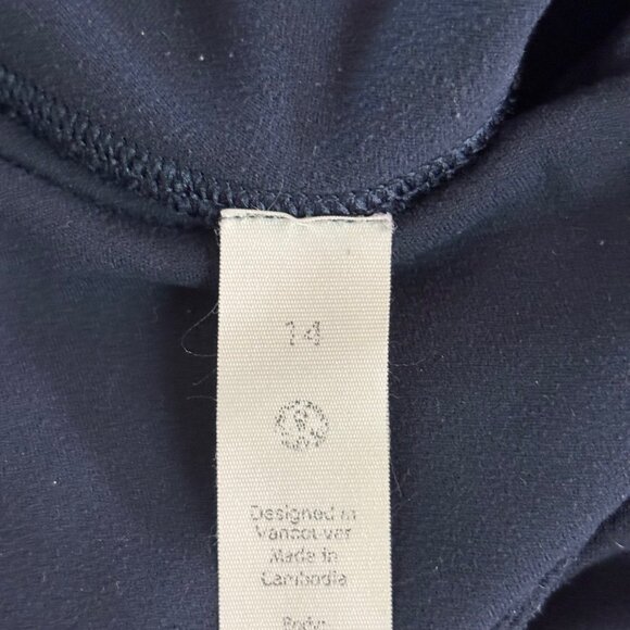 Lululemon True Navy Groove Super High Rise Flared Nulu Only Athletic Pants Sz 14 - Picture 2 of 3